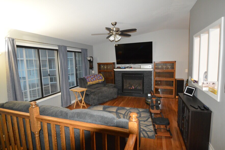 Building Photo - 288 97th Ln NE