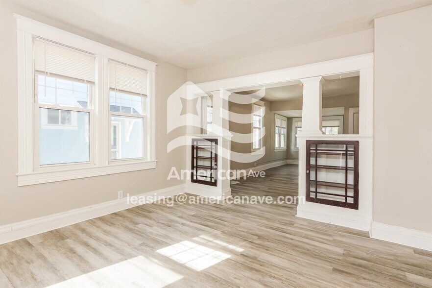 Building Photo - 1317 44th St