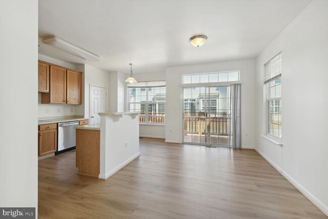 Building Photo - 2338 Huntington Station Ct