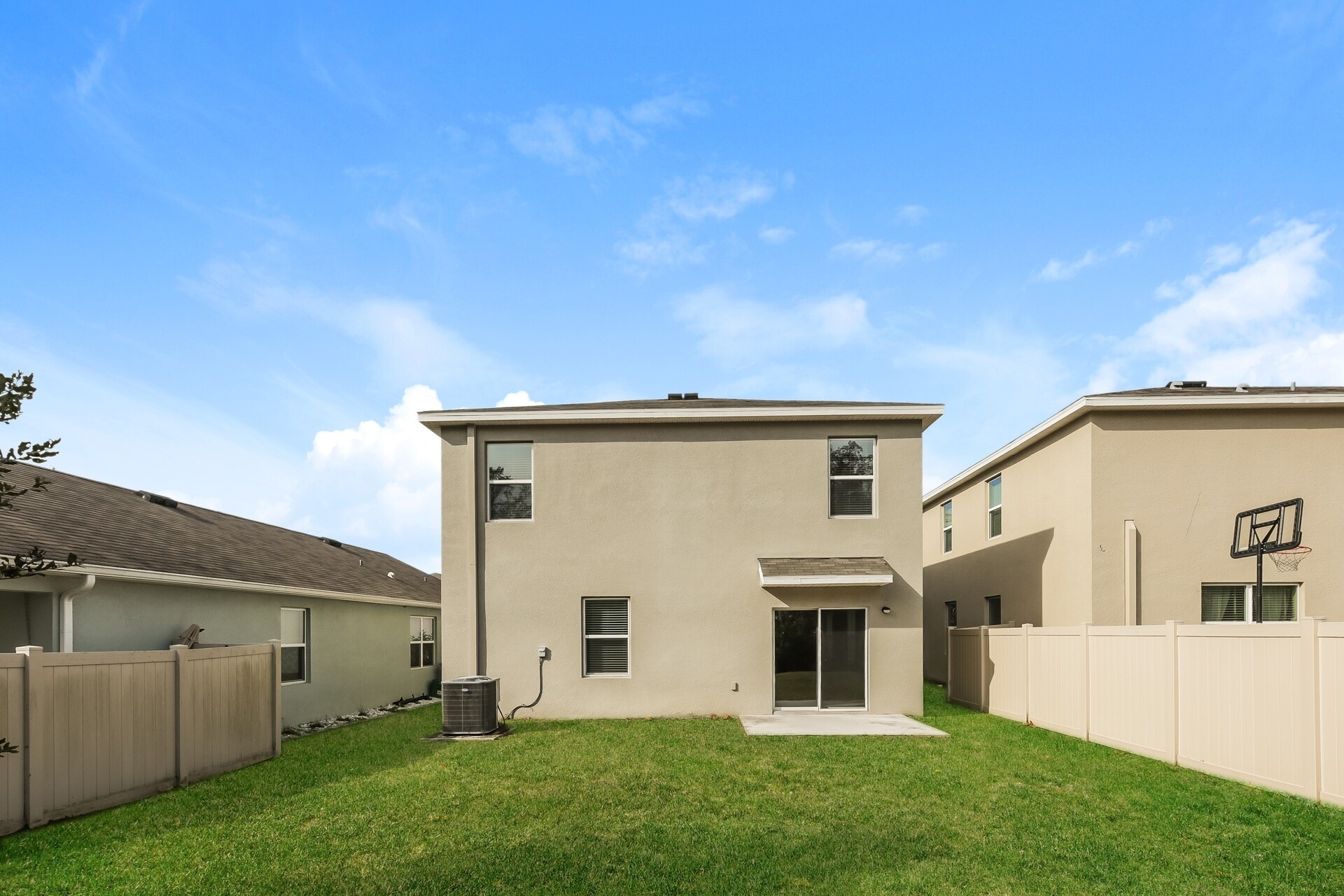 Building Photo - 12409 Pagoda Pl