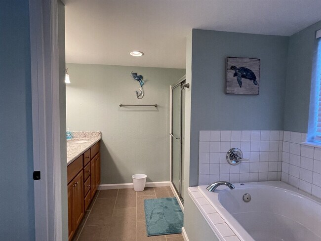 Building Photo - 57211 Atlantic View Dr