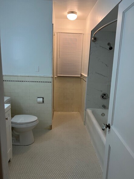 Building Photo - 3451 Aldine St