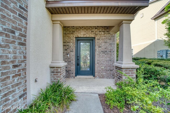 Building Photo - 7019 Coldwater Dr