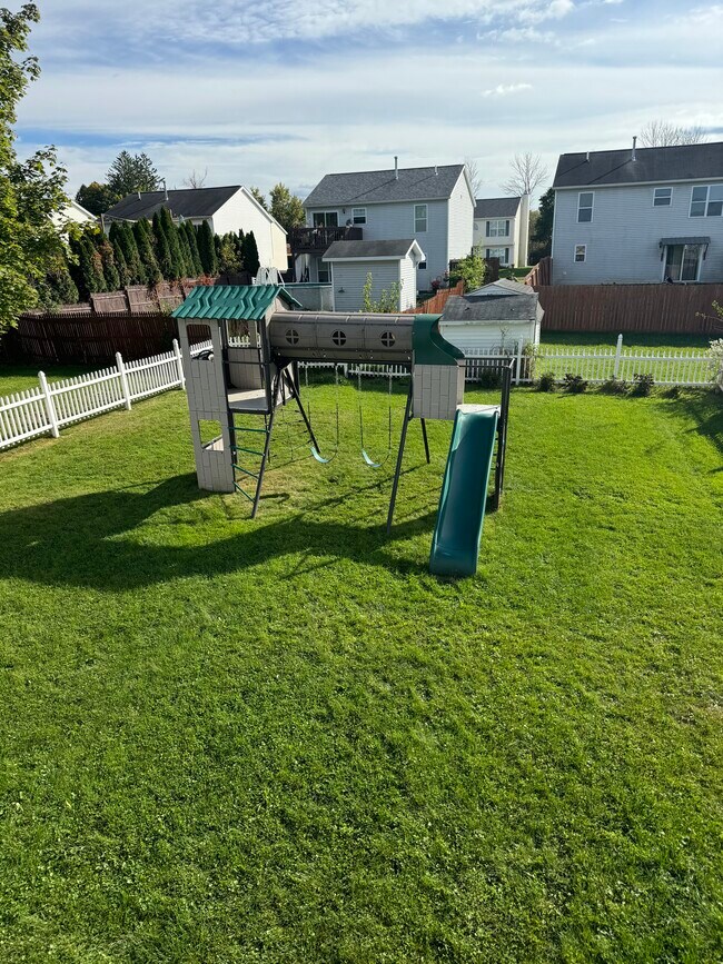 Building Photo - 35 Morgans Run