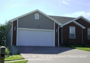 Building Photo - 1120 SW Red Oaks Ct