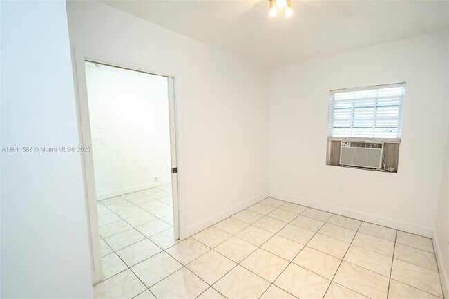 Building Photo - 8200 Harding Ave