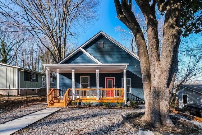 Building Photo - 1321 Bridges Ave SW