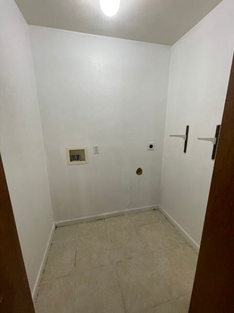 Building Photo - 580 SE Nassau St