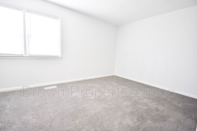 Building Photo - 2123 Grand Prix Dr