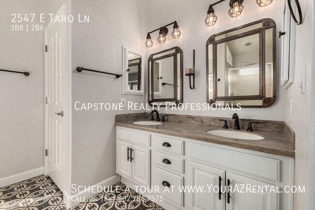 Building Photo - 2547 E Taro Ln