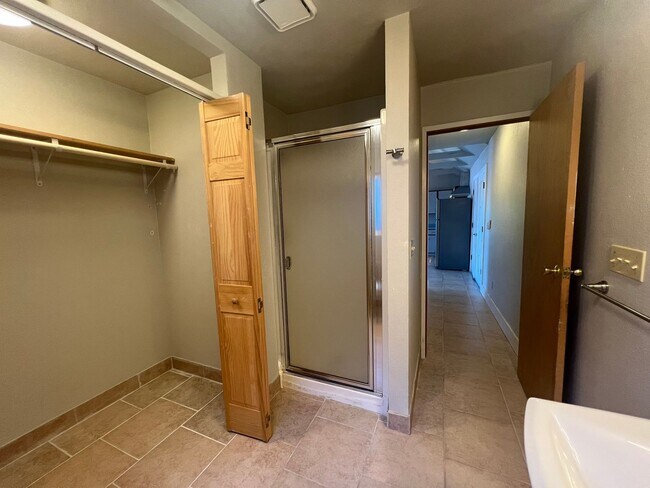 Building Photo - PENDING APPLICATION; Beachfront Cabin on H...