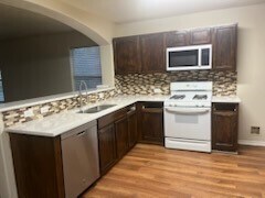 Building Photo - 1726 Serenata Ln