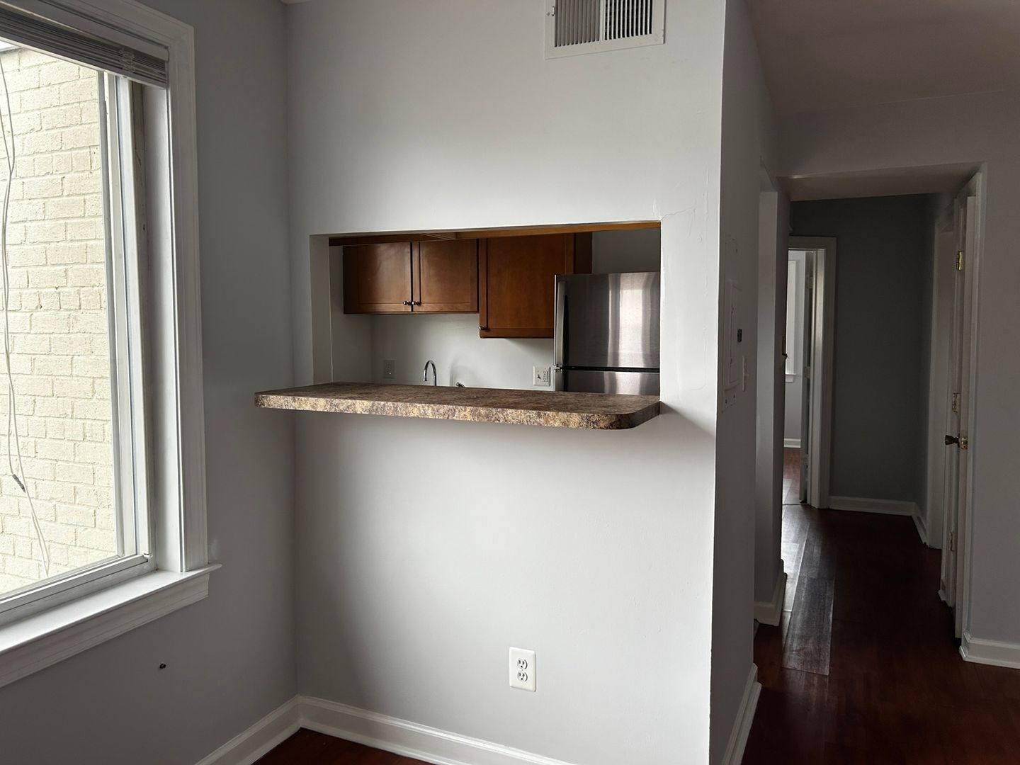 Building Photo - 713 Brandywine St SE