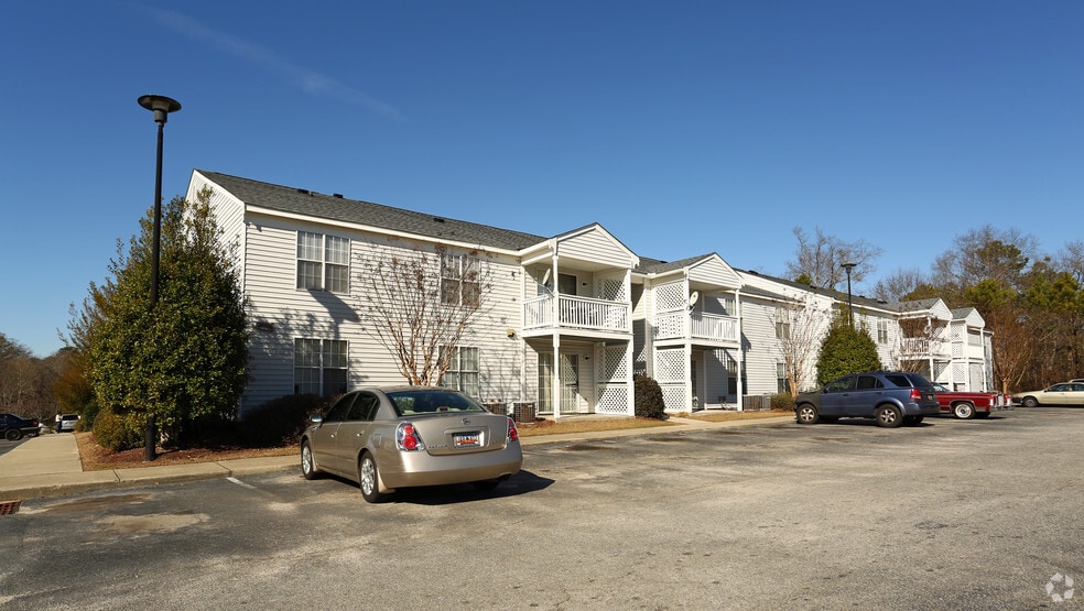 Building Photo - Deerfield Run Apartments