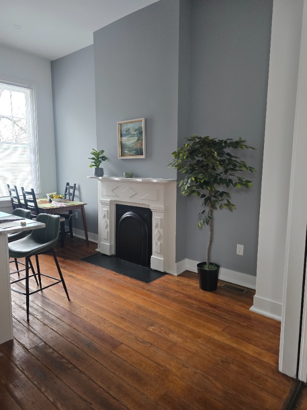 Building Photo - 311 Hinton St