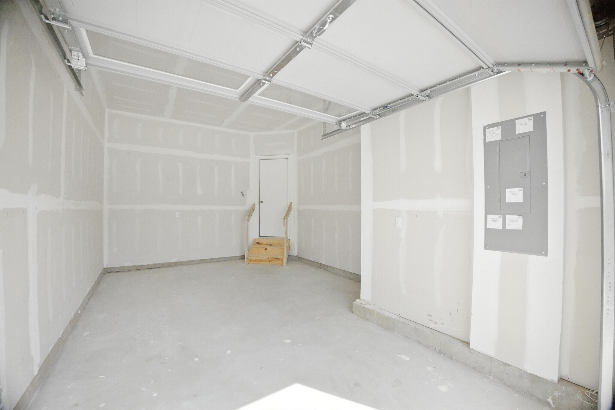 Building Photo - 47 Sequoia Dr