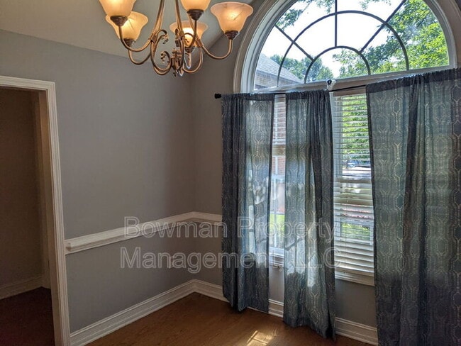 Building Photo - 503 Southern Ct