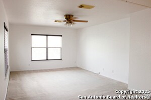 Building Photo - 46 Viking Oak
