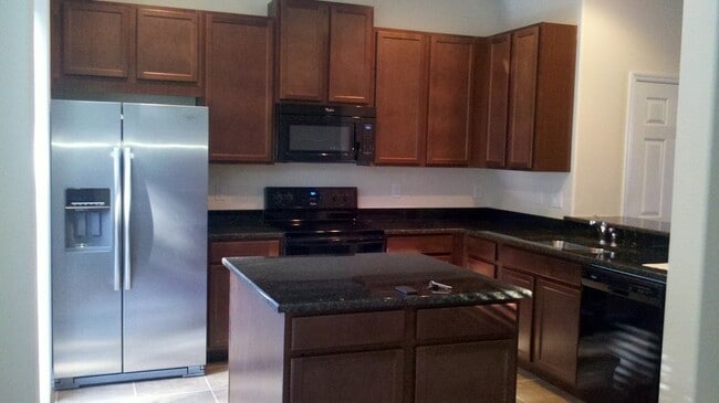 Building Photo - 5036 Matteo Trail