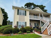 Building Photo - 2BR Condo in Holton Place – Pool, Porch, a...