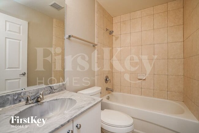 Building Photo - 6109 Higgins Ave