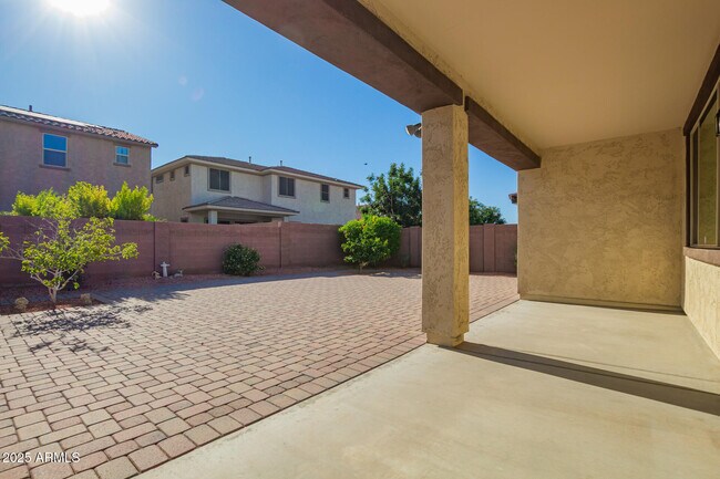 Building Photo - 7046 N 84th Dr