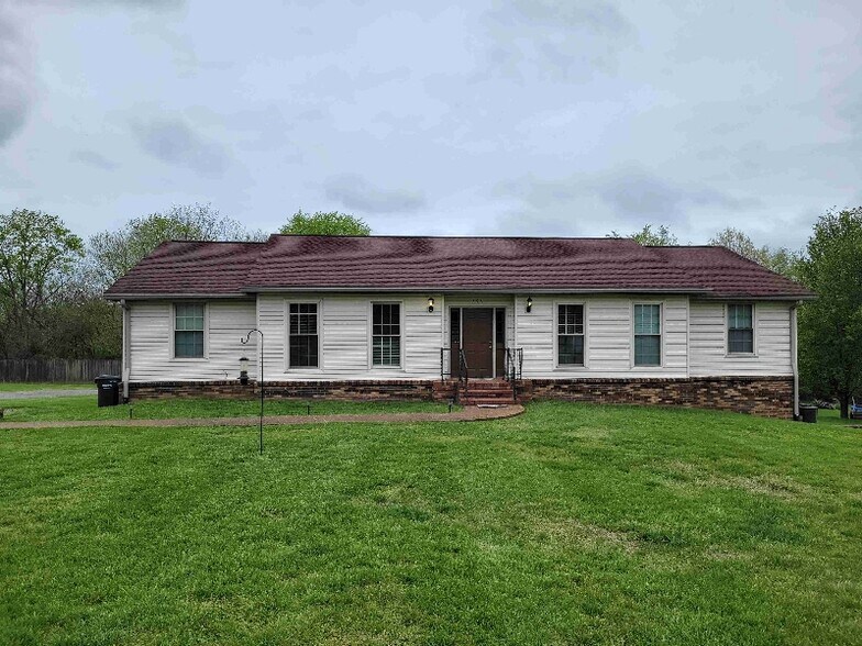 Building Photo - 392 Albright Ln