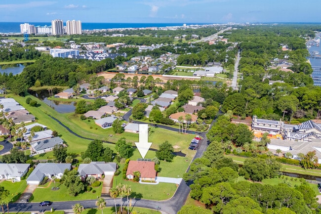 Building Photo - 437 S Shore Dr