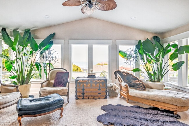 Building Photo - 2724 N Starr St