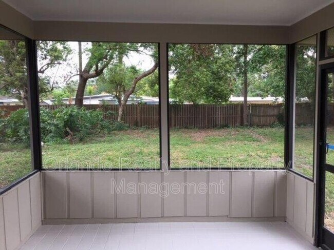 Building Photo - 2111 Biscayne Dr