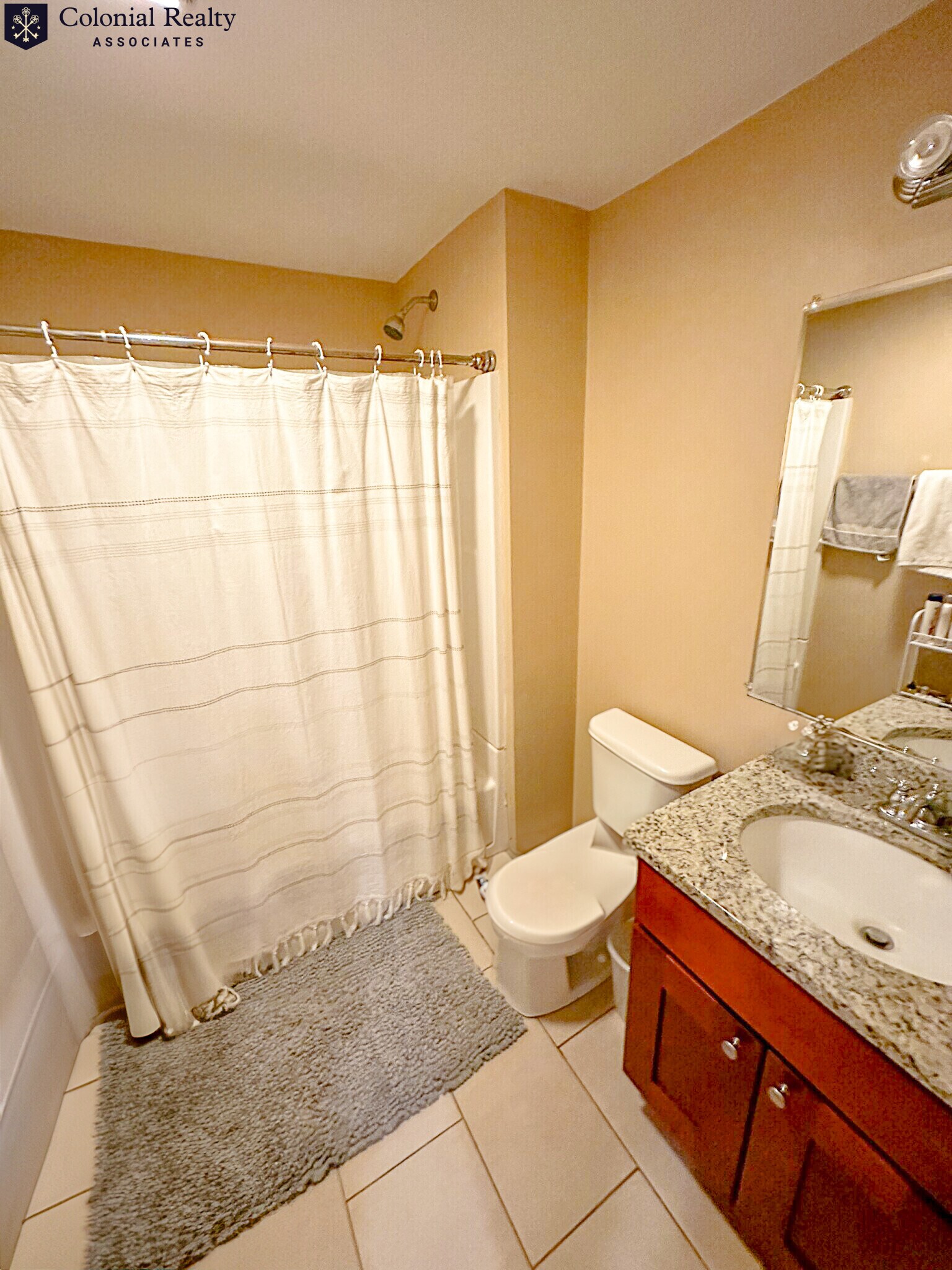 Building Photo - 72 Egmont St