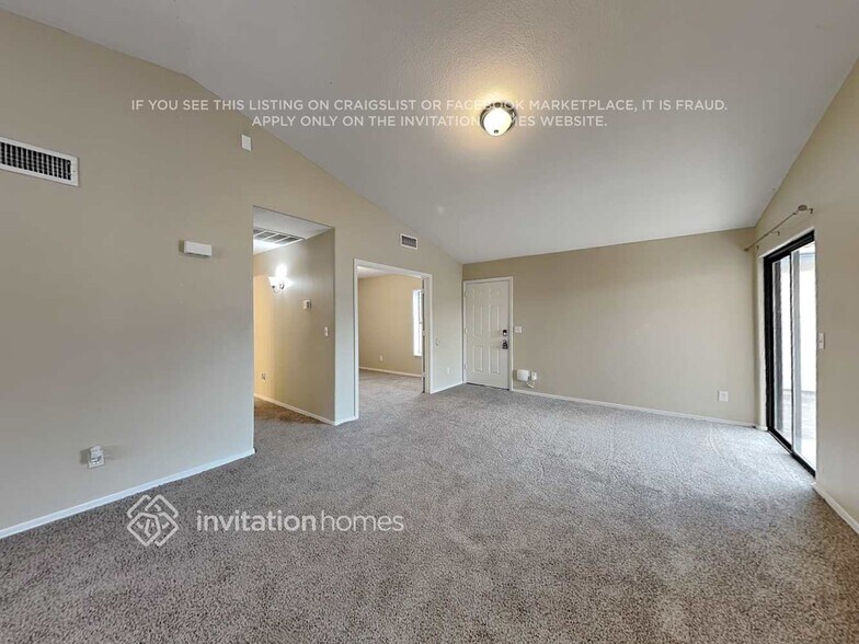 Building Photo - 11234 N 81st Ave