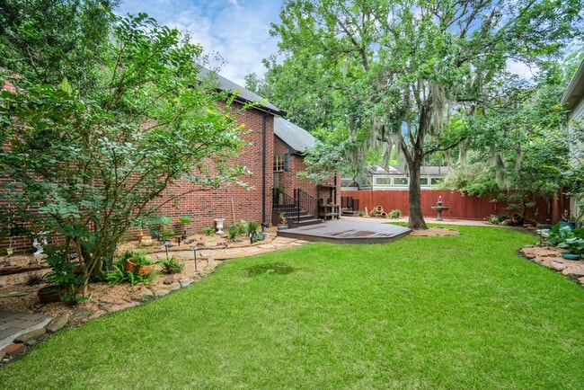 Building Photo - 12906 Kingsbridge Ln