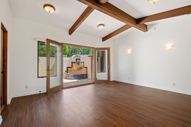 Building Photo - Montecito Property with a View and a Pool ...