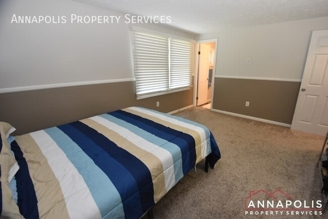Building Photo - 1663 Canonade Ct