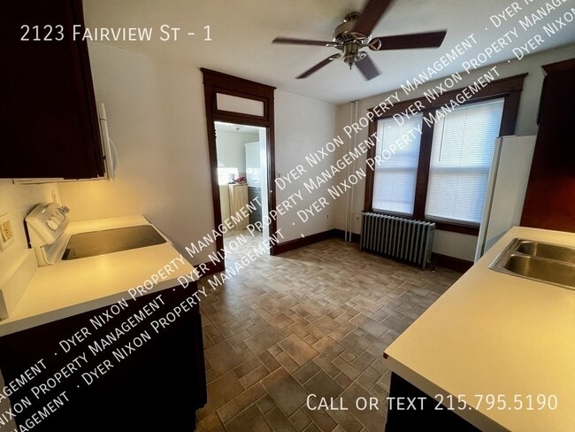Building Photo - 2123 Fairview St