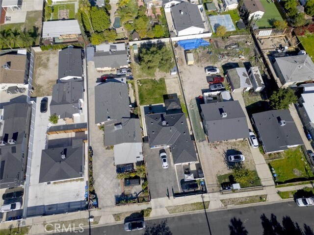 Building Photo - 10501 Cantara St