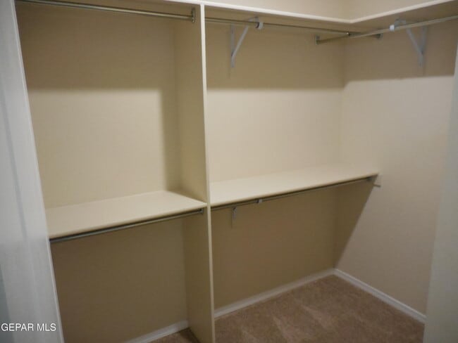 Building Photo - 7316 Glacier Dr