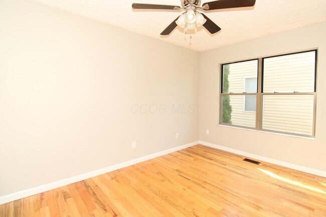 Building Photo - 2515 Pressman Dr