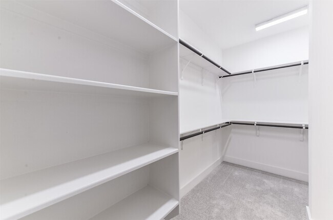 Building Photo - 10916 Keaton Landing Dr