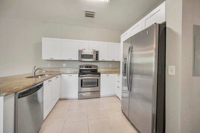 Building Photo - 40 SE Sedona Cir