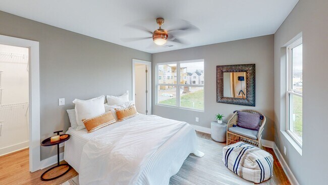 Building Photo - 3 bedroom 2.5 bath at Milltown @ the South...