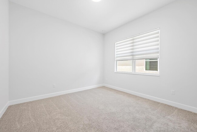 Building Photo - 5432 Pecan Dr