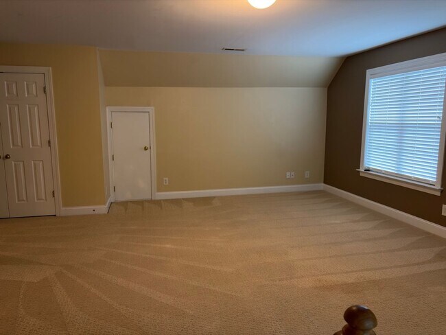 Building Photo - 507 Hannah McKenzie Dr