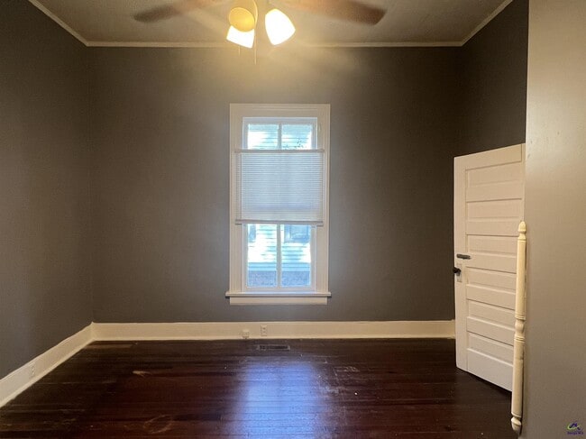 Building Photo - 310 Central Ave