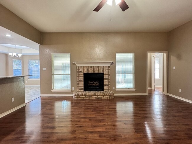 Building Photo - 11281 Grand Slam Dr