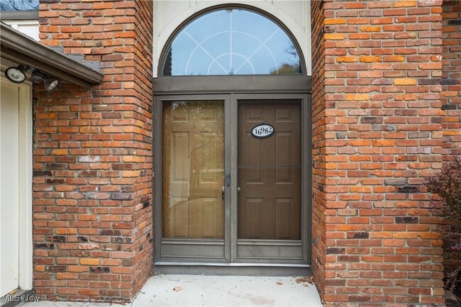 Building Photo - 16982 Bob White Cir