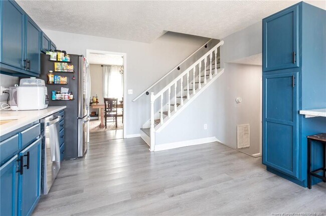 Building Photo - 677 Prestige Blvd