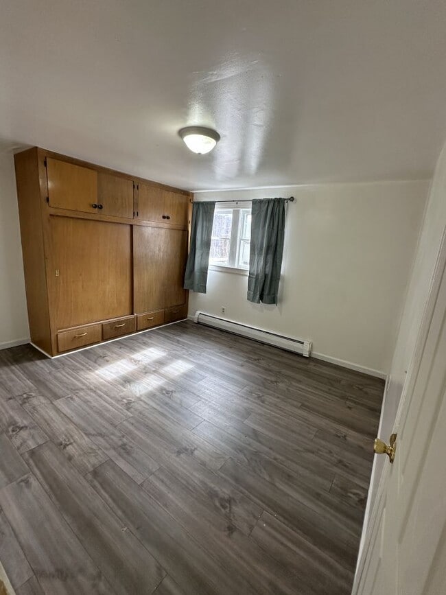 Building Photo - Ridgeview Apartments