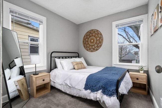 Building Photo - 975 Heyl Ave